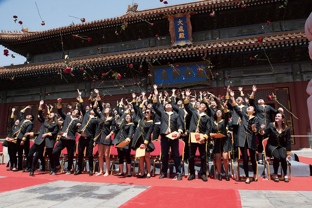 WAB-Class-2016-flower-tosslow