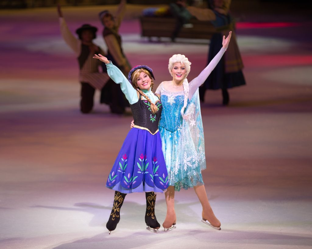 Anna and Elsa 安娜和艾莎