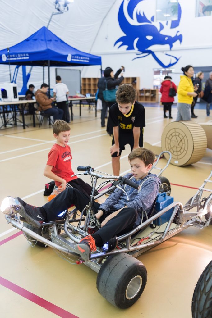 Beijing ISB innovation exop, cool car