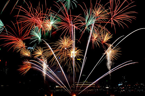 Enjoy fireworks at Dulwich. Photo by sterin of flickr.
