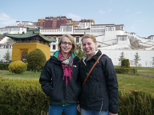 Sisters Elisabeth (13) and Josefine (15) at the Potala Palace