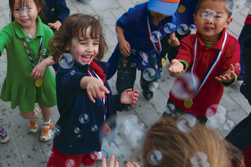 Daystar Academy can accept both foreign and local Chinese students