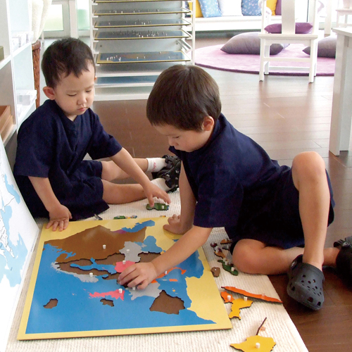 The Family Learning House uses a range of materials to engage kids