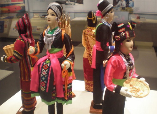 Ethnic dolls in traditional dress at the museum