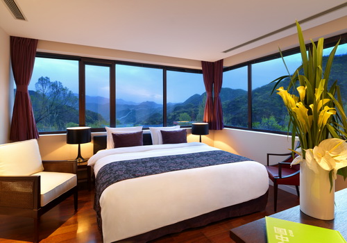 A room inside the Cantilever House