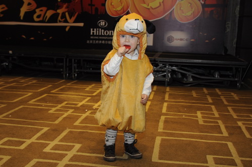 It was an orange fest