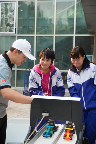 students from shunyi special school get in on the action