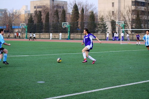 Sophia Zhang playing a THIS home game