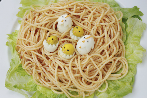 Pasta with boiled eggs