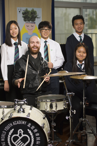 From left to right: Hannah (age 14), Alex Morris, Ben (14), Isaac (14), and Nicole (14)
