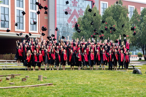 DCB's 2015 graduating class