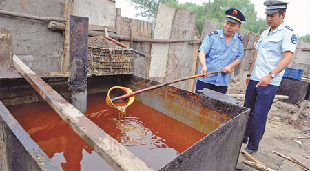 Wtach out for recycled oil at "C- and D- level restaurants." Image from the China Daily