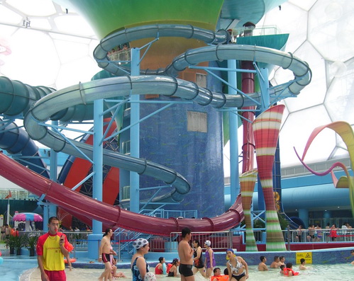 Three of the larger slides. The Aqua Loop in red. Photo by Lauren McCarthy